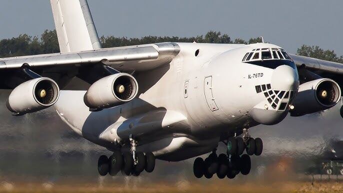 Freighter aircraft taking off for a contracted PNG mining supply chain rotation